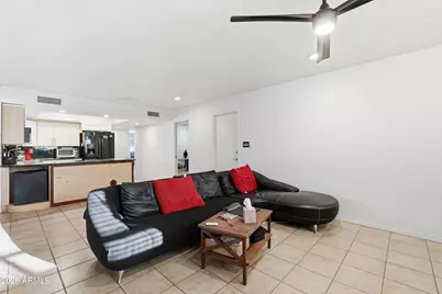 3830 E Shangri La Road, Phoenix, AZ 85028 - Photo 13