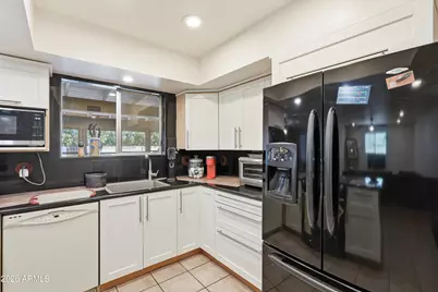 3830 E Shangri La Road, Phoenix, AZ 85028 - Photo 19