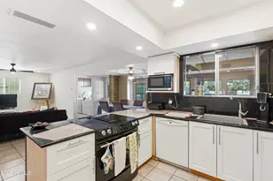 3830 E Shangri La Rd, Phoenix, AZ 85028 - Photo 21