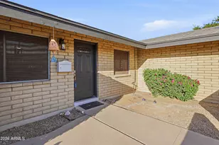 3830 E Shangri La Rd, Phoenix, AZ 85028 - Photo 3