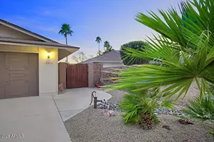 12415 W Banyan Dr, Sun City West, AZ 85375 - Photo 11