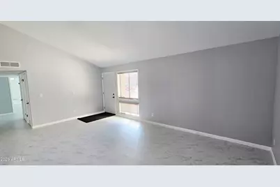 4220 W Palo Verde Drive, Phoenix, AZ 85019 - Photo 9