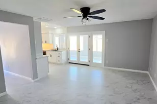 4220 W Palo Verde Dr, Phoenix, AZ 85019 - Photo 13