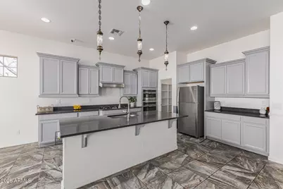 20456 W Legend Trail, Buckeye, AZ 85396 - Photo 11