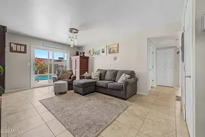 3201 W Acoma Drive, Phoenix, AZ 85053 - Photo 13