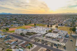 3201 W Acoma Dr, Phoenix, AZ 85053 - Photo 47