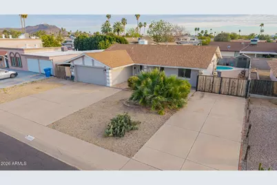 3201 W Acoma Drive, Phoenix, AZ 85053 - Photo 3