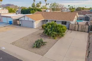 3201 W Acoma Dr, Phoenix, AZ 85053 - Photo 3