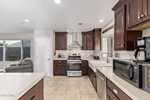 3201 W Acoma Dr, Phoenix, AZ 85053 - Photo 5