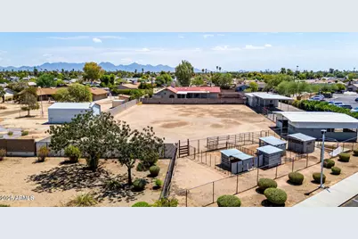 13036 N 36th Street, Phoenix, AZ 85032 - Photo 3