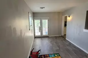 900 N California St, Chandler, AZ 85225 - Photo 9