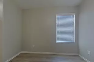 17271 W Ashley Dr, Goodyear, AZ 85338 - Photo 5