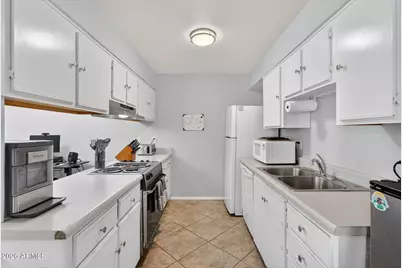 1440 N Idaho Road #1064, Apache Junction, AZ 85119 - Photo 11