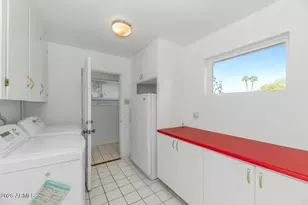 2039 W Windsor Ave, Phoenix, AZ 85009 - Photo 25