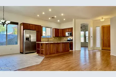 24436 N 38th Terrace, Glendale, AZ 85310 - Photo 11