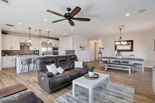 17155 W San Marcos St, Surprise, AZ 85388 - Photo 9