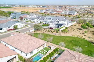 17155 W San Marcos St, Surprise, AZ 85388 - Photo 31