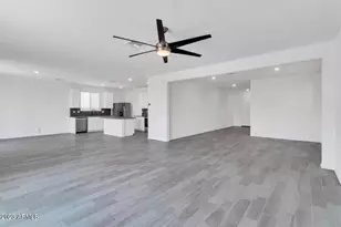 12575 W Midway Ave, Glendale, AZ 85307 - Photo 7