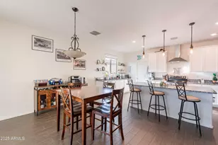 1813 E Grenadine Rd, Phoenix, AZ 85040 - Photo 7