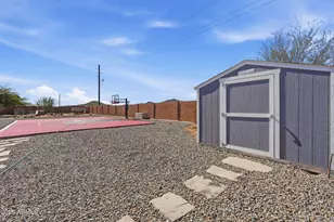 11 E Cavalry Dr, Phoenix, AZ 85086 - Photo 13