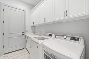 11 E Cavalry Dr, Phoenix, AZ 85086 - Photo 39