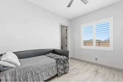 11 E Cavalry Drive, Phoenix, AZ 85086 - Photo 33