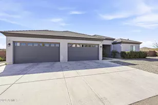 11 E Cavalry Dr, Phoenix, AZ 85086 - Photo 5