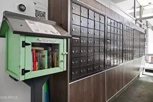 207 W Clarendon Ave, Phoenix, AZ 85013 - Photo 19