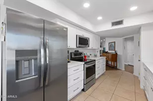 10457 W Campana Dr, Sun City, AZ 85351 - Photo 23