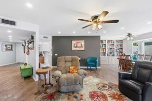 10457 W Campana Dr, Sun City, AZ 85351 - Photo 37