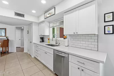 10457 W Campana Drive, Sun City, AZ 85351 - Photo 21