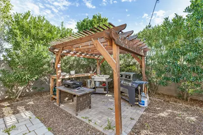 18227 W Hatcher Road, Waddell, AZ 85355 - Photo 29