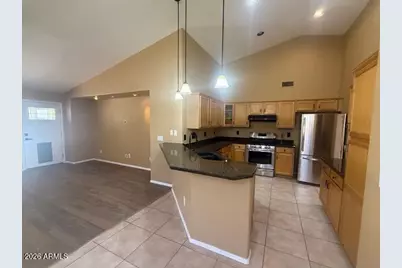 364 W Thompson Place, Chandler, AZ 85286 - Photo 5