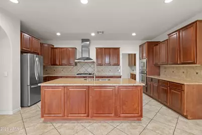 3724 E Robin Lane, Phoenix, AZ 85050 - Photo 7