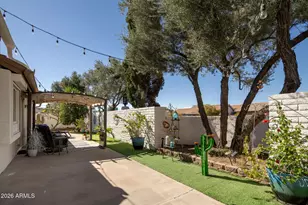 902 E Wagoner Rd, Phoenix, AZ 85022 - Photo 15