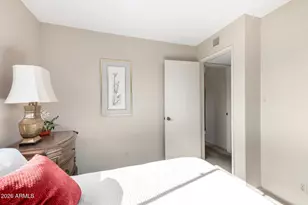 5525 E Thomas Rd, Phoenix, AZ 85018 - Photo 17