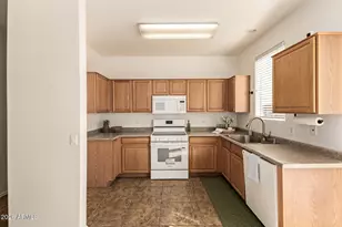 6515 W Adams St, Phoenix, AZ 85043 - Photo 9