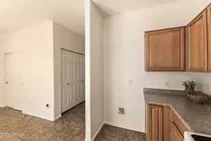 6515 W Adams St, Phoenix, AZ 85043 - Photo 11