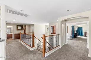 3102 W Donatello Dr, Phoenix, AZ 85086 - Photo 3