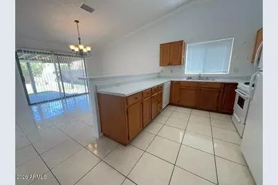 3289 Black Hawk Drive, Sierra Vista, AZ 85650 - Photo 5