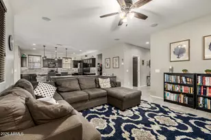 10172 W Carlota Ln, Peoria, AZ 85383 - Photo 15