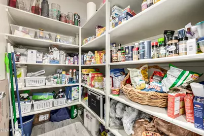 10172 W Carlota Lane, Peoria, AZ 85383 - Photo 11