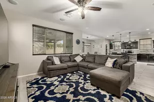 10172 W Carlota Ln, Peoria, AZ 85383 - Photo 9