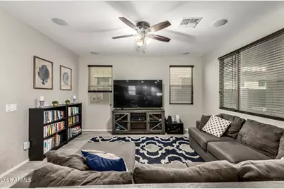 10172 W Carlota Lane, Peoria, AZ 85383 - Photo 15