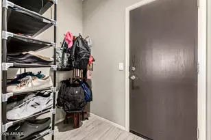 10172 W Carlota Ln, Peoria, AZ 85383 - Photo 17