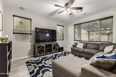 10172 W Carlota Lane, Peoria, AZ 85383 - Photo 13