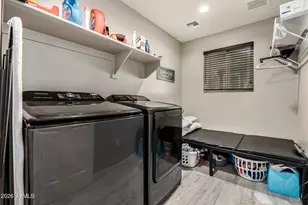10172 W Carlota Ln, Peoria, AZ 85383 - Photo 37