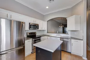 4533 N 22nd St, Phoenix, AZ 85016 - Photo 3