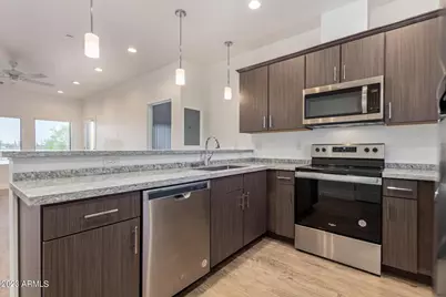 2063 E Lemon Street #Apt 2004, Tempe, AZ 85281 - Photo 9