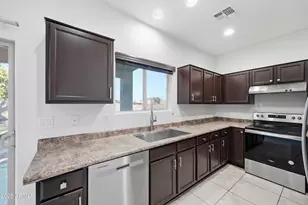 8124 S 6th Ave, Phoenix, AZ 85041 - Photo 15